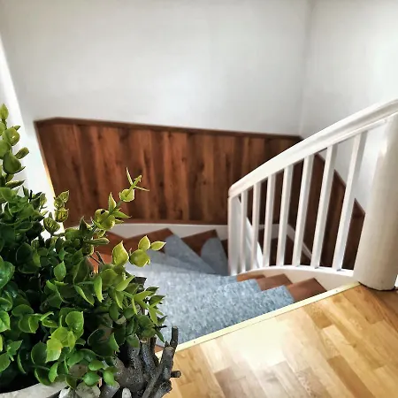 Apartment Golden Gapa Central Holiday House 14 Garmisch-Partenkirchen